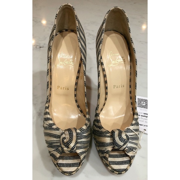 Christian Louboutin “Greissimo” Peep Toe Pumps - Picture 4 of 17